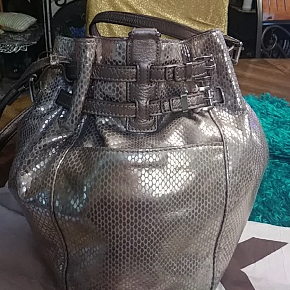 👜 Michael Kors leather bag 🌟 - Picture 2 of 8